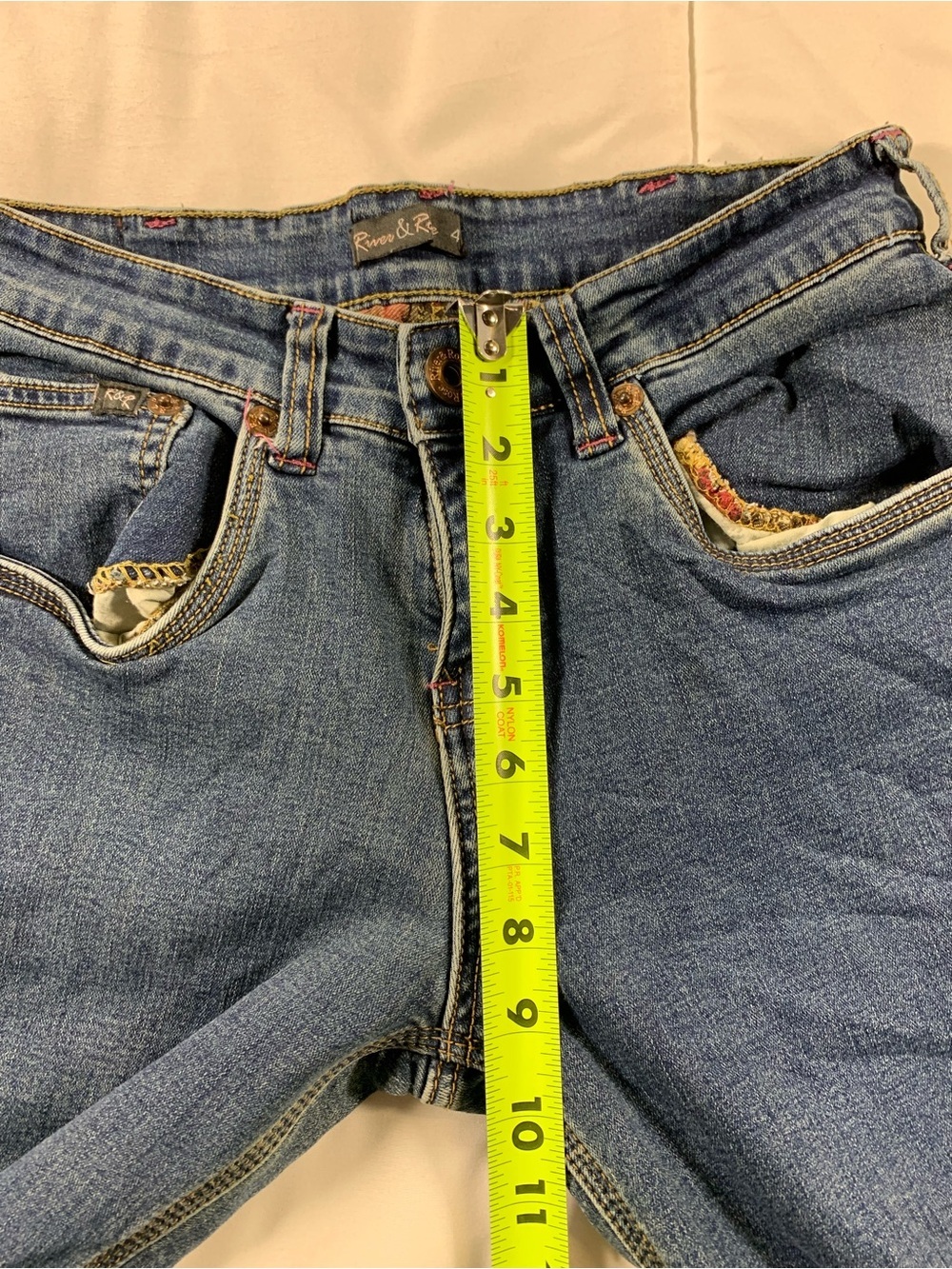 Pre loved RIVER & ROSE jeans womens size 4 - Picture 3 of 7